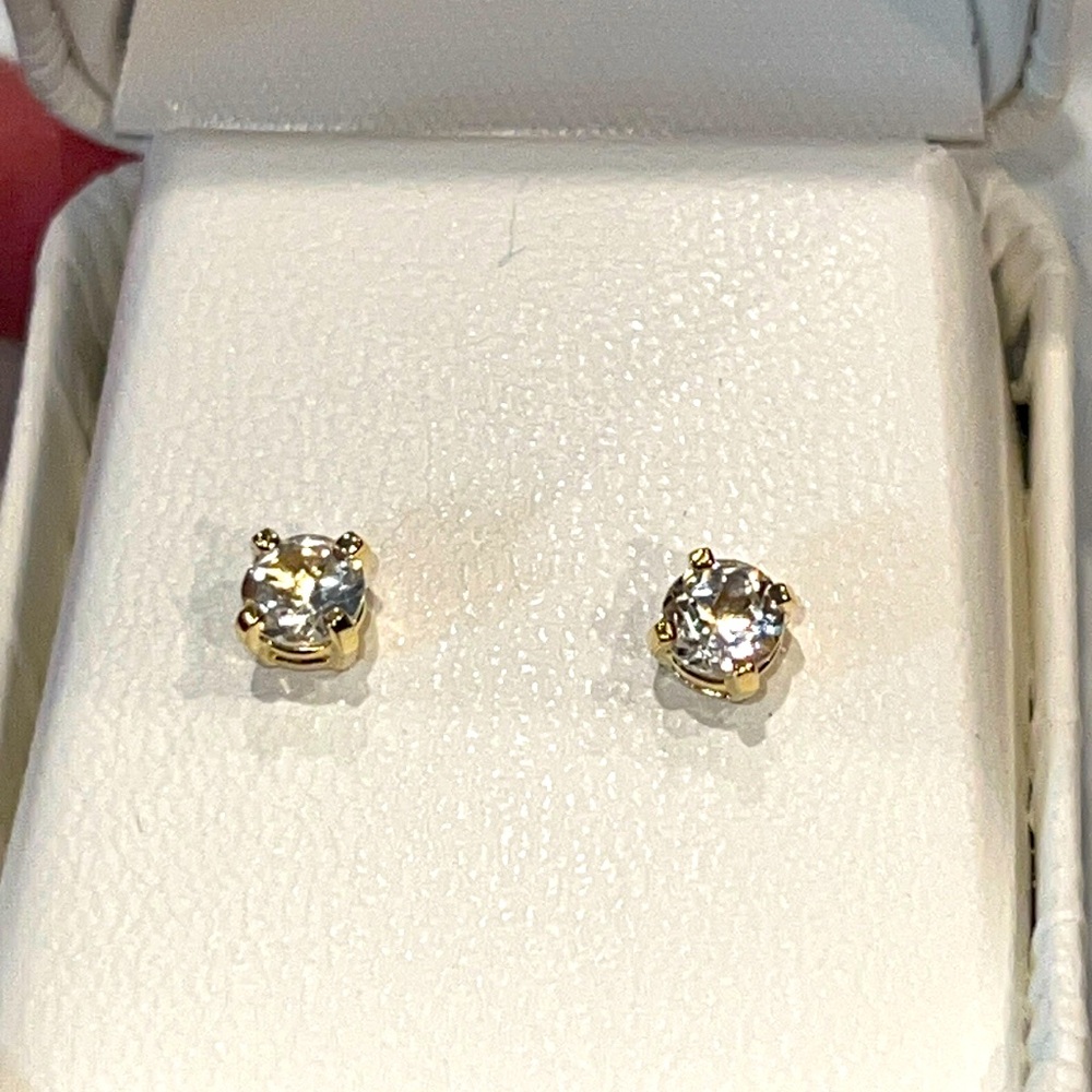 NWT 1 ct white sapphire earrings with 14kt gold overlay